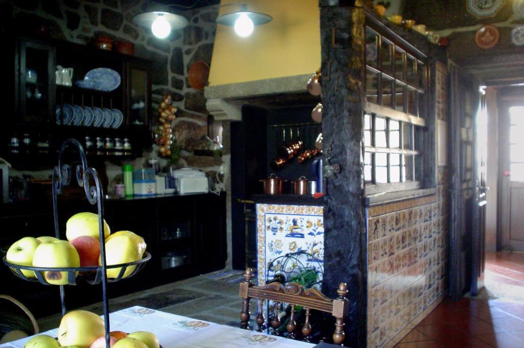 Casa Do Meio Do Povo - Turismo De Habitacao Chaves Eksteriør billede