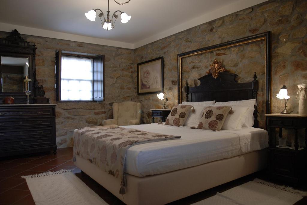 Casa Do Meio Do Povo - Turismo De Habitacao Chaves Eksteriør billede